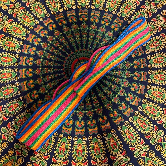 Vintage rainbow 🌈 Velcro belt EUC! - Picture 6 of 13